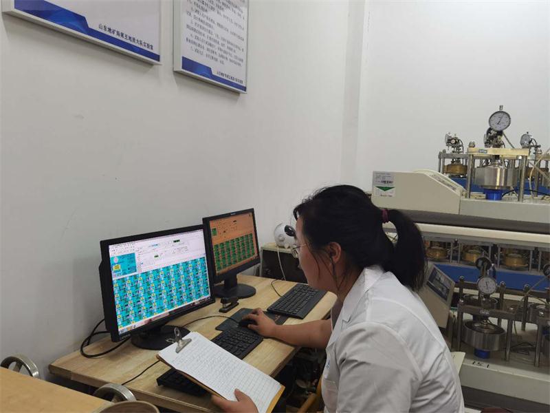 公司同002A：土工試驗甲級，可以承擔甲級及以下工程勘察資格所能承擔工程勘察項目的土工試驗任務(wù)； 聯(lián)系人：任玲，電話：18653883892(圖3)