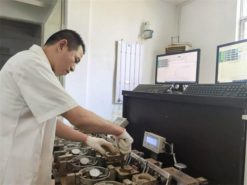 公司同002A：土工試驗甲級，可以承擔甲級及以下工程勘察資格所能承擔工程勘察項目的土工試驗任務(wù)； 聯(lián)系人：任玲，電話：18653883892(圖2)